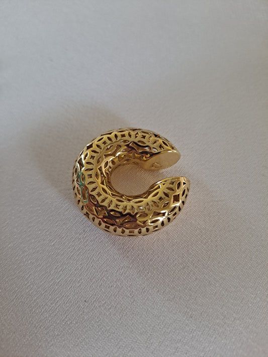 Magdalena Earcuff