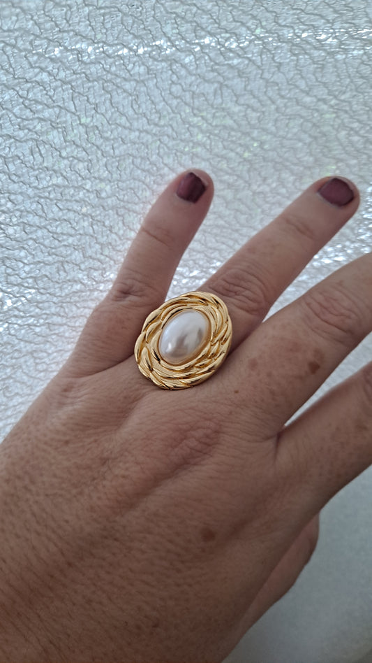 Pearl Ring