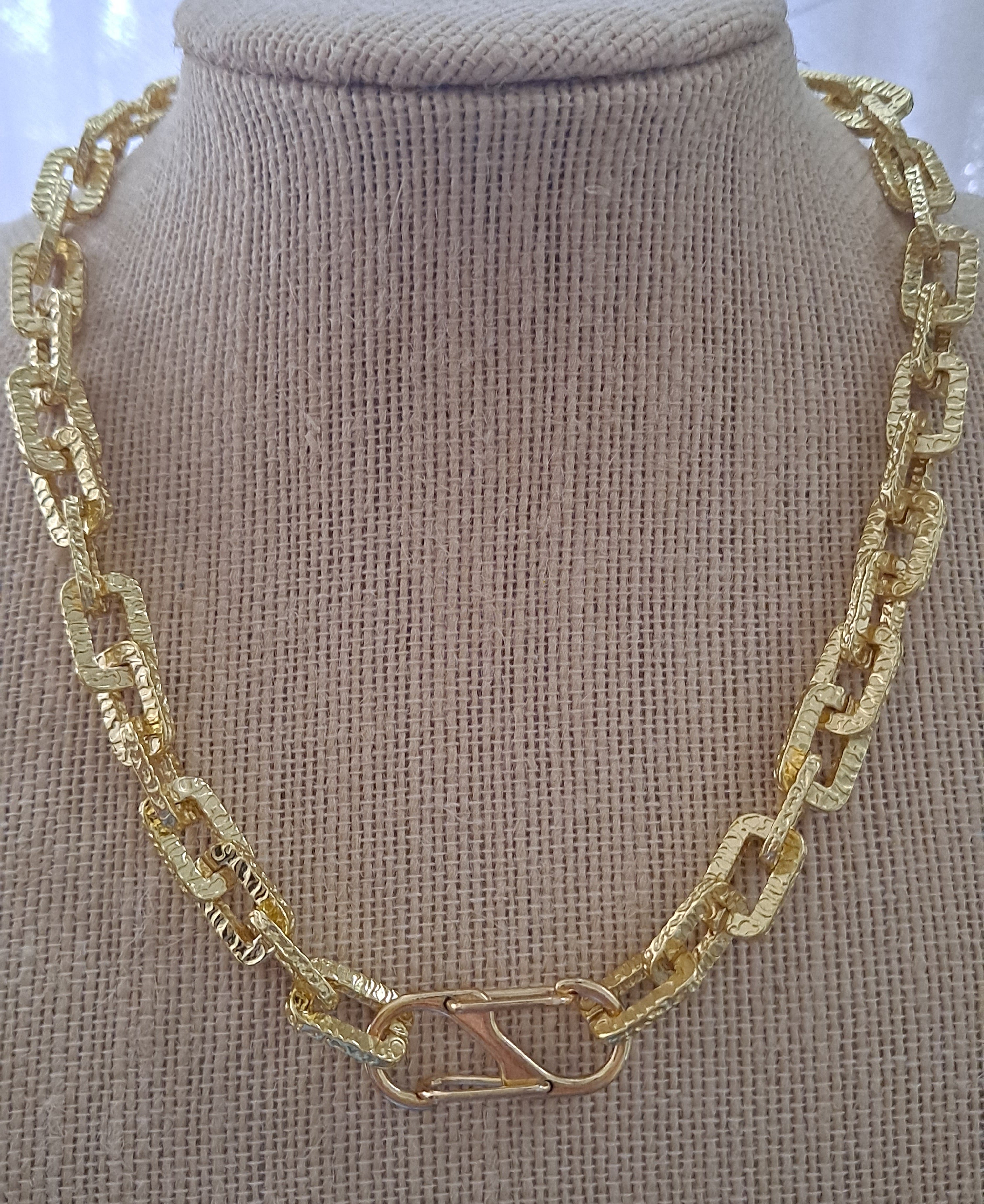 Madeline Chain – creationsbynuria